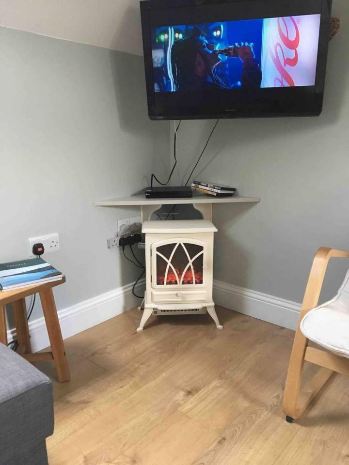 Hill House Apartment Maghera  Екстер'єр фото